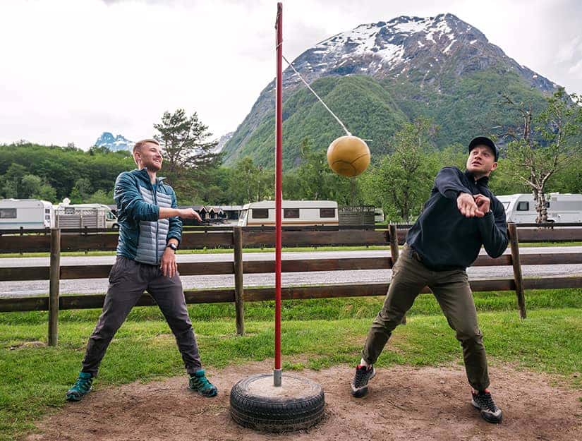 How To Play Tetherball