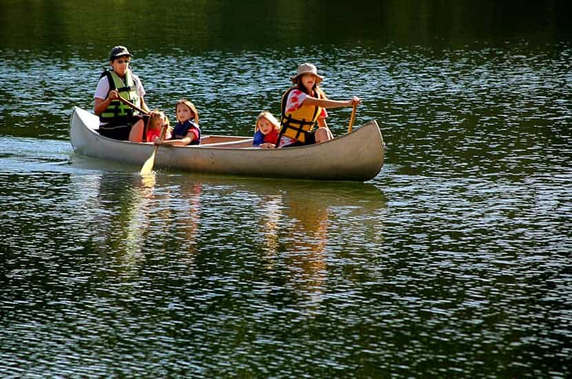 Best Canoe Buyer’s Guide