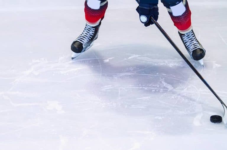 6 Best Hockey Rebounders Passing Trainers For Using At Home In 2023