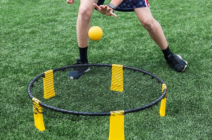 How To Play Spikeball