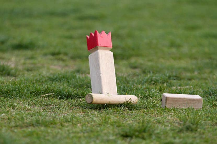 Kubb Game Set-Up