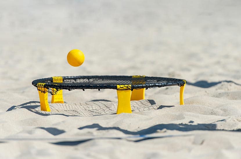 Slammo Vs Spikeball Similarities